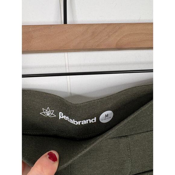 Betabrand Journey Pull On Pants Olive Green Size Medium Petite Short Zip Pocket - Picture 9 of 9
